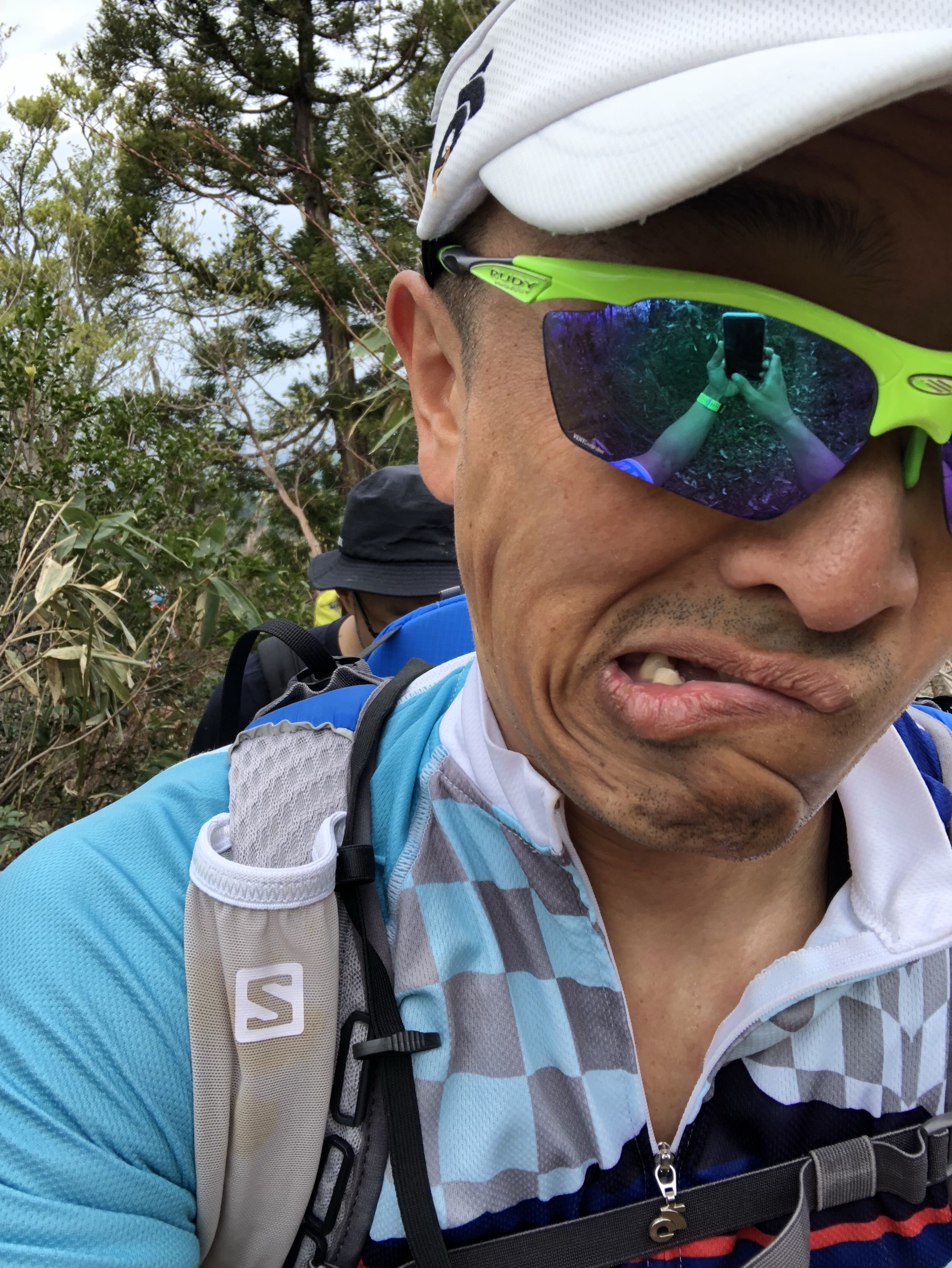 初心者の登山はサロモンのゴアテックストレッキングシューズがお勧め